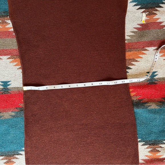 🍷Sweater Dress. Warm Chestnut Brown. Fitted XS with Lots of Stretch - Picture 9 of 10